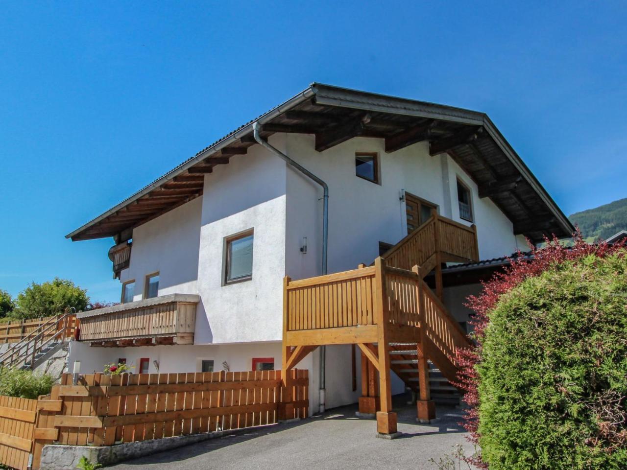 Apartment Christian By Interhome Fügen Екстериор снимка